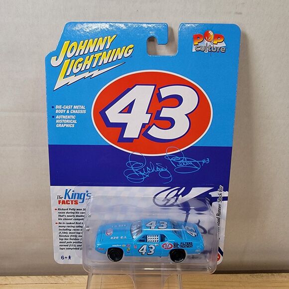 Toys | Johnny Lightning Pop Culture Diecast Car Richard Petty Stock Car ...